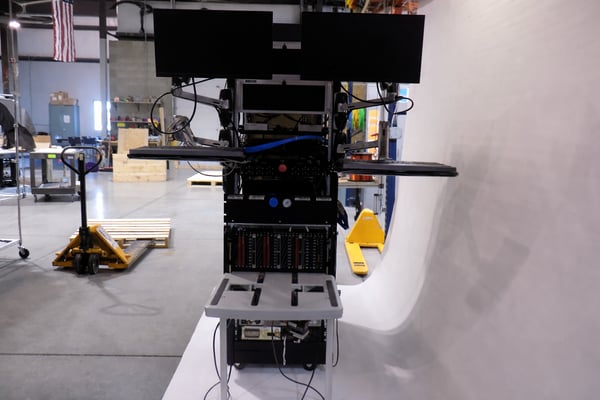 7401 Dual PC front view horizontal