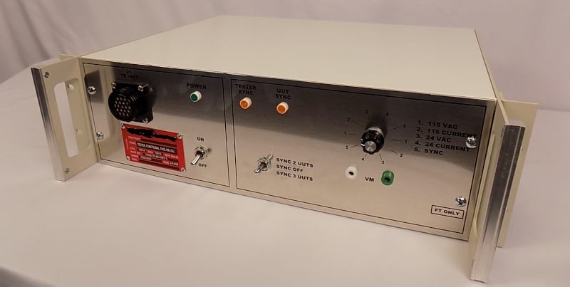7695 front panel from the left