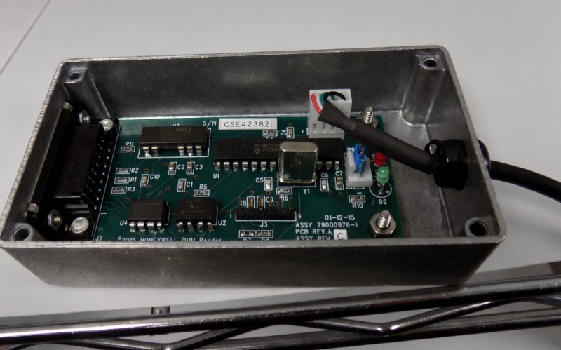 DMM reader interior view