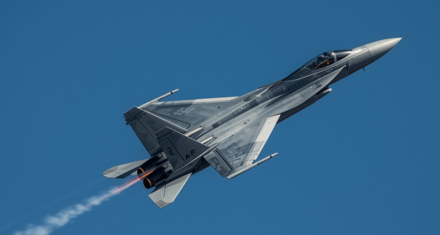 fighter jet in the sky fighter jet in the sky